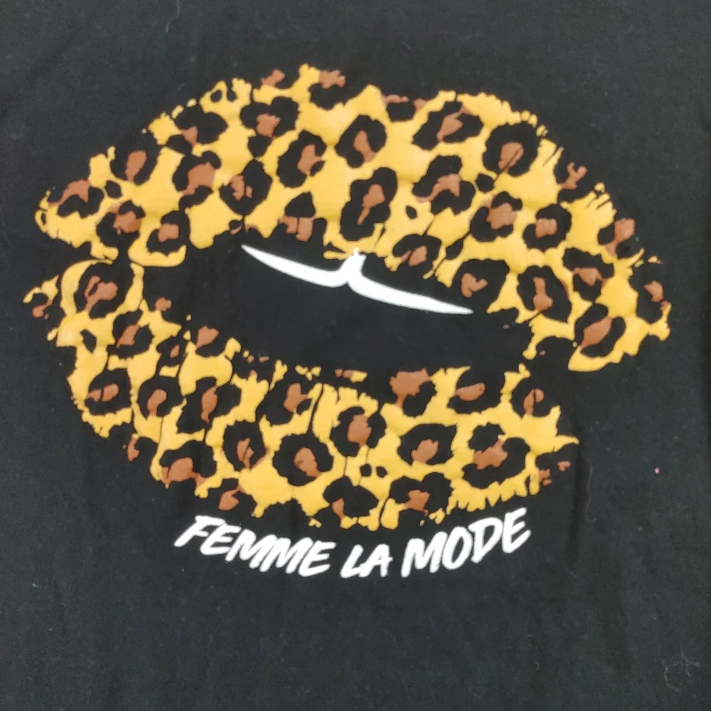 Boohoo Cheetah Lip Femme La Mode Black Short Sleeve T-shirt - 4 - Picture 7 of 8